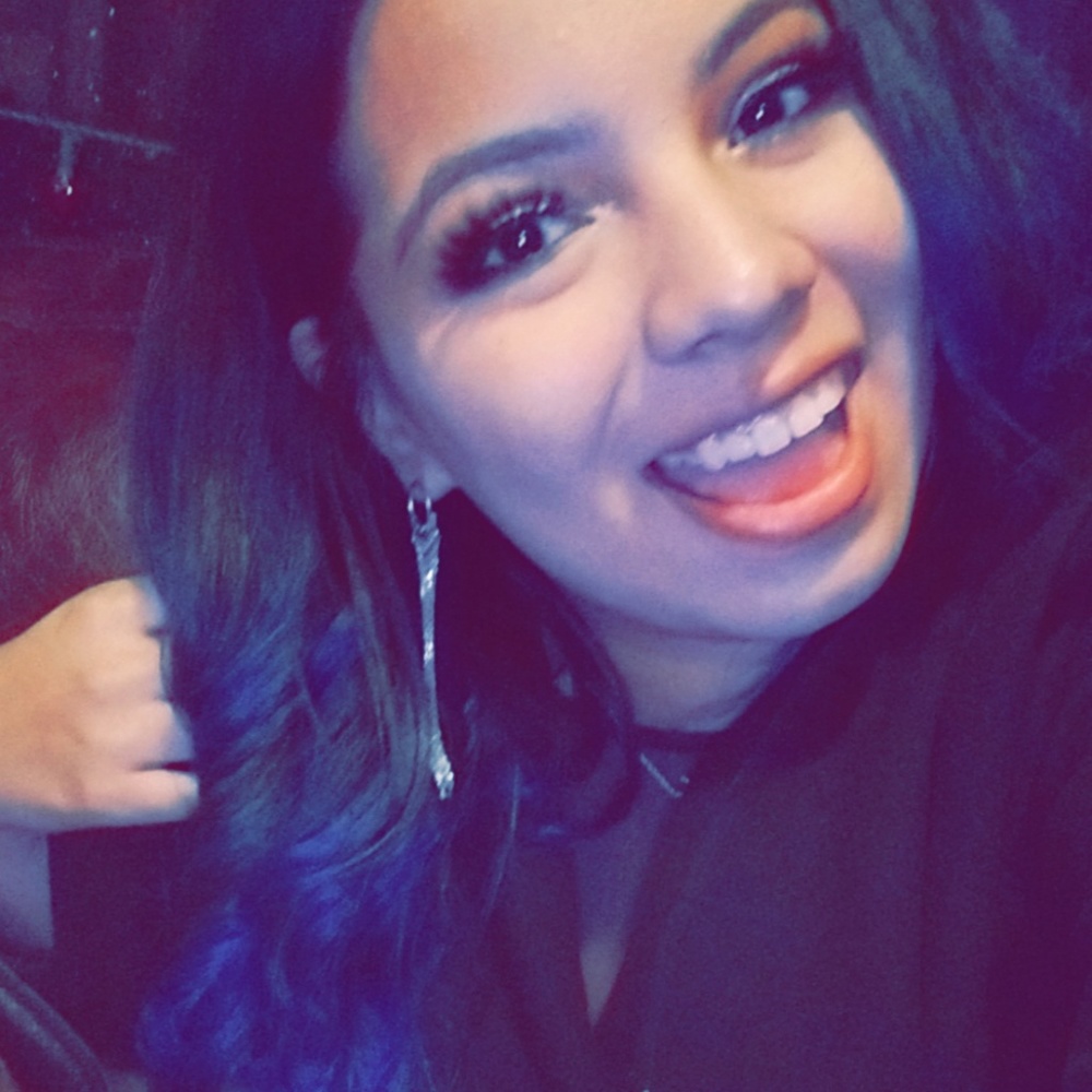 Meet your Posher, Kimberly